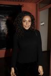 Amsterdam 14 november 2017
Presentatie Linda Man met Linda de Mol en Johnny de Mol in de bijlmerbajes. fajah Lourens met zoon