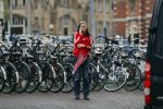 Amsterdam 20 november 2018
Adelheid Roossen staat voor Palladium te bellen.