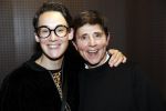 Hilversum 3 december 2018
Tineke de Nooij krijgt ouvre award bij beeld en geluid. Anne v Veen met partner