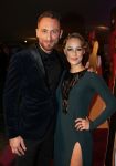 Rotterdam 2 december 2018
Anouk Maas met haar nieuwe vriend Michel Molder bij premiere Addams Family in Nieuwe Luxor.