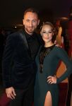 Rotterdam 2 december 2018
Anouk Maas met haar nieuwe vriend Michel Molder bij premiere Addams Family in Nieuwe Luxor.