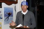 Puttershoek 8 december 2018
Presentatie boek Kees Verkerk. Ard Schenk en zijn vrouw krijgen allebei het eerste boek overhandigd.