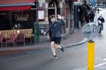 Amsterdam 17 december 2018
Beau v Erven Dorens hard lopend in het centrum van Amsterdam.