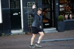 Amsterdam 17 december 2018
Beau v Erven Dorens hard lopend in het centrum van Amsterdam.