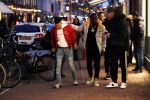 Amsterdam 23 november 2018
Rapper Boef en Frenna op de pc hooftstraat. Boef loopt met krukken en kwam met zijn Rolls Royce.