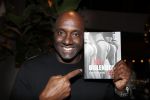 Amsterdam 11 december 2018
Boekpresentatie van Carlos Lens  ( Het billenboek) bij George.