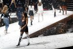 Amsterdam 11 december 2018
Modeshow Nikkie Plessen in AFAS live met div artiesten . Martin Garrix op de tribune bij modeshow van waar zijn vriendin Charelle Schriek mee loopt.