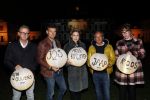 Soestdijk Baarn 6 december 2018
Kick off voor KWF aktie met lampionnen bij paleis Soestdijk . oa Wilfred Genee Coosje Smid Mirella v Markus Jeroen Snel en Andre v d Toorn doen mee.