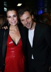 Amsterdam 11 december 2018
Modeshow en feest Nikkie Plessen met heel veel artiesten in AFAS live.Duncan Stutterheim met vrouw