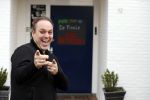 Nederhorst den Berg 5 december 2018
Opnames liedje voor afscheid Edwin Evers door heel veel collegaâ€™s en artiesten in de Bullet sound studioâ€™s. Frans Bauer en Jeroen v Kooten