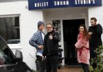Nederhorst den Berg 5 december 2018
Opnames liedje voor afscheid Edwin Evers door heel veel collegaâ€™s en artiesten in de Bullet sound studioâ€™s. Guus Meeuwis en Quinty Trustfull