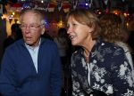 Puttershoek 8 december 2018
Presentatie boek Kees Verkerk. Ard Schenk en zijn vrouw krijgen allebei het eerste boek overhandigd. Henk Gemser met vrouw.