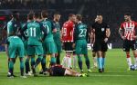 Eindhoven, 24 Oktober 2018 PSV-Tottemham Hotspur.
Duel in de voorronde Champions League, eindstand 2-2.
Hirving Lozano geblesseerd
