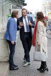 Den Haag 3 december 2018
Minister Hugo de Jonge arriveert bij libelle Nieuwscafe ( in Dudok. Ebru Umar interviewt hem. matthijs Albers intervieuwt hem