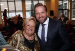 Den Haag 3 december 2018
Minister Hugo de Jonge arriveert bij libelle Nieuwscafe ( in Dudok. Ebru Umar interviewt hem. Hugo en Erica Terpstra