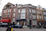 Amsterdam 8 december 2018
Huub Stapel woont in een nieuw huis.