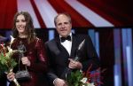 Amsterdam 19 december 2018
Sportman van het jaar verkiezing in afas live. Kjeld Nuis met Sportvrouw van het Jaar 2018 Suzanne Schulting, gehandicapte sporter van het Jaar 2018 Bibian Mentel en de coaches van het Jaar 2018 Jac Orie en Raemon Sluijter De baanwielrenners werden ploeg van het jaar, Marianne Timmer kreeg een ouvre prijs en Rico Verhoeven werd door de Zapp kijkers gekozen tot meest populaire sporter.
