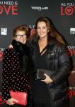 Amsterdam 26 november 2018
Premiere All you need is love in het delamar theater. Janine v d Ende met een kennis