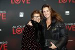 Amsterdam 26 november 2018
Premiere All you need is love in het delamar theater. Janine v d Ende met een kennis