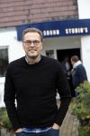Nederhorst den Berg 5 december 2018
Opnames liedje voor afscheid Edwin Evers door heel veel collegaâ€™s en artiesten in de Bullet sound studioâ€™s. Jeroen Lathijnhouwers