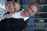 Den Bosch 30 november 2018
Rechtszaak tussen Johan Vlemmix en Patricia Paay. Johan kwam met een look a like pop ( in rolstoel) van zichzelf en Patricia kwam met haar man Robbert Hinfelaar naar de rechtbank in Den Bosch.