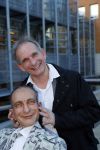 Den Bosch 30 november 2018
Rechtszaak tussen Johan Vlemmix en Patricia Paay. Johan kwam met een look a like pop ( in rolstoel) van zichzelf en Patricia kwam met haar man Robbert Hinfelaar naar de rechtbank in Den Bosch.