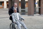 Den Bosch 30 november 2018
Rechtszaak tussen Johan Vlemmix en Patricia Paay. Johan kwam met een look a like pop ( in rolstoel) van zichzelf en Patricia kwam met haar man Robbert Hinfelaar naar de rechtbank in Den Bosch.