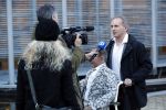 Den Bosch 30 november 2018
Rechtszaak tussen Johan Vlemmix en Patricia Paay. Johan kwam met een look a like pop ( in rolstoel) van zichzelf en Patricia kwam met haar man Robbert Hinfelaar naar de rechtbank in Den Bosch.