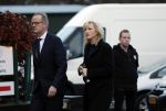 Amsterdam 3 december 2018
Herdenkings bijeenkomst Manfred de Graaff op Golfbaan the Old course. Johanna ter Steegen met partner