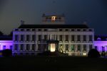 Soestdijk Baarn 6 december 2018
Kick off voor KWF aktie met lampionnen bij paleis Soestdijk . oa Wilfred Genee Coosje Smid Mirella v Markus Jeroen Snel en Andre v d Toorn doen mee.
