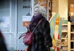 Amsterdam 4 december 2018
Karin Bloemen doet boodschappen op de beethovenstraat.