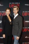 Amsterdam 26 november 2018
Premiere All you need is love in het delamar theater. Koen Kardashian met een vriendin