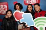 Amsterdam 8 december 2018
Premiere van Ralph Breaks the Internet in Pathe Arena. Linda Wagemakers met kinderen