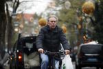 Amsterdam 28 november 2018
Maarten Spanjer doet boodschappen in amsterdam zuid