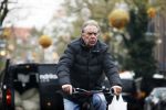 Amsterdam 28 november 2018
Maarten Spanjer doet boodschappen in amsterdam zuid