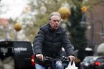 Amsterdam 28 november 2018
Maarten Spanjer doet boodschappen in amsterdam zuid