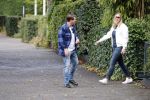 Amsterdam 25 augustus 2018
Martijn Krabbe gaat met zijn zoon achilles en zijn nieuwe vriendin Deborah Wietzes boodschappen doen.
