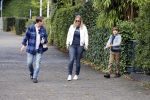 Amsterdam 25 augustus 2018
Martijn Krabbe gaat met zijn zoon achilles en zijn nieuwe vriendin Deborah Wietzes boodschappen doen.