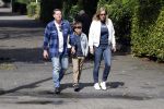 Amsterdam 25 augustus 2018
Martijn Krabbe gaat met zijn zoon achilles en zijn nieuwe vriendin Deborah Wietzes boodschappen doen.