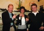 Matty Kremer 
Ed Nijpels 
Ronald Koeman
Schoenenzaak Oosterhout