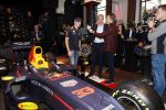 Amsterdam 13 november 2018
Presentatie TAG Heuer horloge van Max Verstappen in Hotel Arena. Robert Doornbos en Rob Kamphues doen de presentatie.