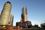 Rotterdam 15 november 2018
Memphis Depay heeft de penthouse in appartementen complex Montevideo in Rotterdam. Het ligt naast Hotel New York en de Erasmusbrug.