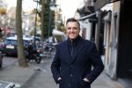Amsterdam 4 december 2018
Mick Harren op straat in Amsterdam zuid.