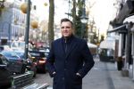 Amsterdam 4 december 2018
Mick Harren op straat in Amsterdam zuid.