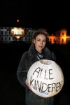 Soestdijk Baarn 6 december 2018
Kick off voor KWF aktie met lampionnen bij paleis Soestdijk . oa Wilfred Genee Coosje Smid Mirella v Markus Jeroen Snel en Andre v d Toorn doen mee.