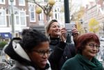 Amsterdam 1december 2018
Sinterklaas en zijn pieten op de cornelis schuytstraat. Nienke Wynia