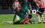 Eindhoven, 24 Oktober 2018 PSV-Tottemham Hotspur.
Duel in de voorronde Champions League, eindstand 2-2.
Pablo Rosario en Christian  Eriksen