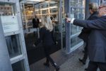 Den Bosch 30 november 2018
Rechtszaak tussen Johan Vlemmix en Patricia Paay. Johan kwam met een look a like pop ( in rolstoel) van zichzelf en Patricia kwam met haar man Robbert Hinfelaar naar de rechtbank in Den Bosch.