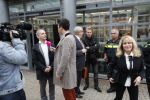 Den Bosch 30 november 2018
Rechtszaak tussen Johan Vlemmix en Patricia Paay. Johan kwam met een look a like pop ( in rolstoel) van zichzelf en Patricia kwam met haar man Robbert Hinfelaar naar de rechtbank in Den Bosch.