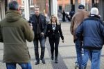 Den Bosch 30 november 2018
Rechtszaak tussen Johan Vlemmix en Patricia Paay. Johan kwam met een look a like pop ( in rolstoel) van zichzelf en Patricia kwam met haar man Robbert Hinfelaar naar de rechtbank in Den Bosch.